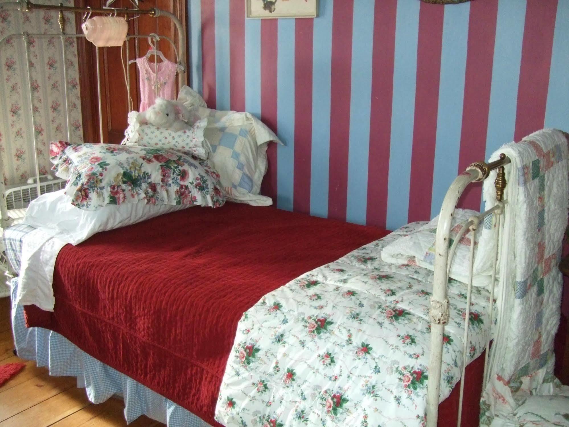 Enchanted Nights Bed & Bath Kittery Exteriör bild