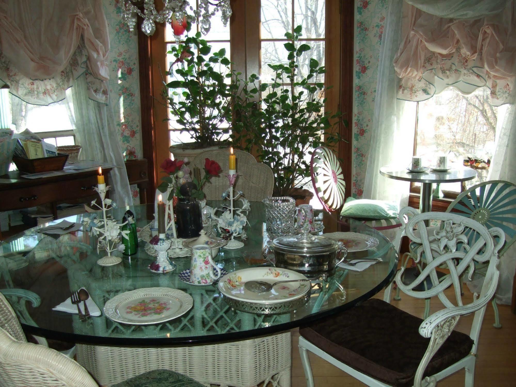 Enchanted Nights Bed & Bath Kittery Exteriör bild