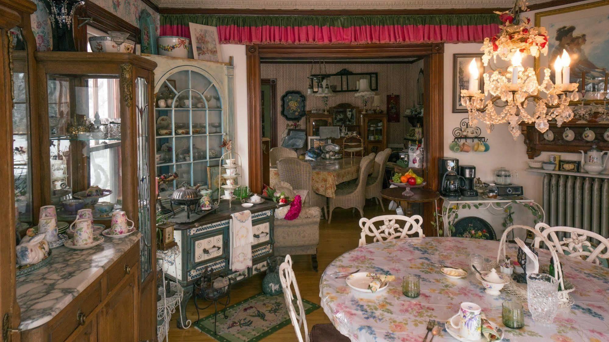 Enchanted Nights Bed & Bath Kittery Exteriör bild
